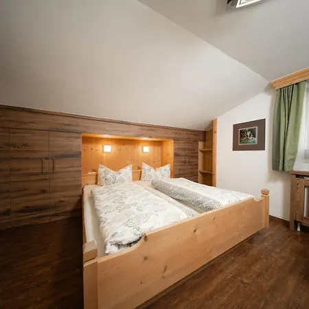Haus Alexander *