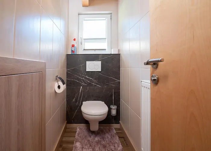 Haus Alexander * 朗根费尔德