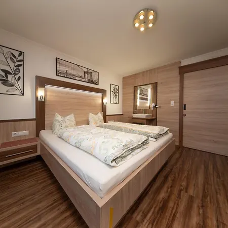 Haus Alexander * Längenfeld